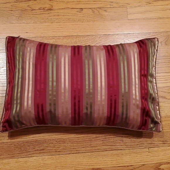 STRIPED OBLONG DECORATIVE PILLOW COVER ABOUT 15" BY 24" RED GOLD GREEN - Picture 1 of 3